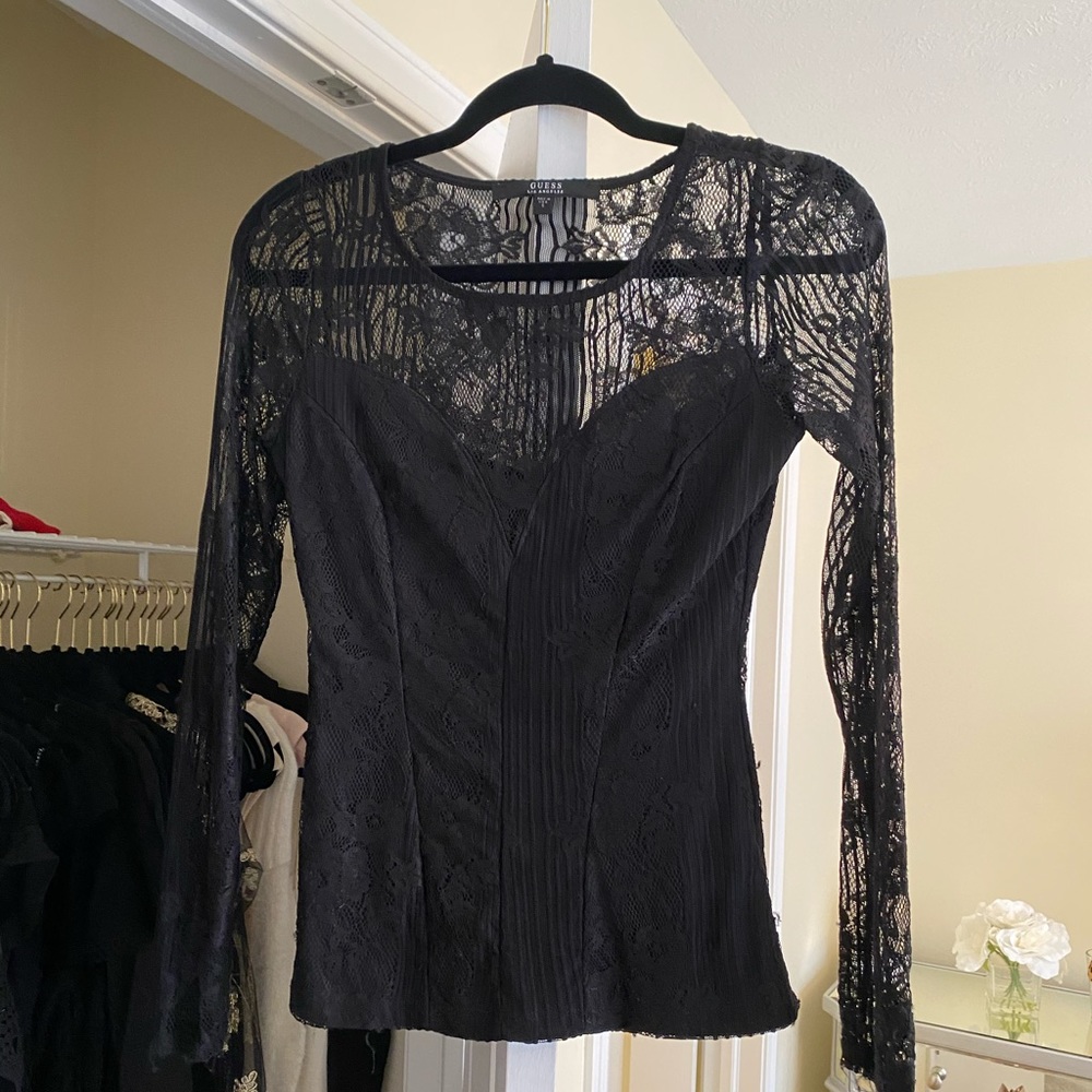 Guess lace, sweetheart neckline top